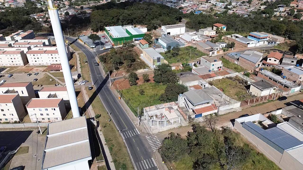 #081115 - Terreno para Venda em Contagem - MG