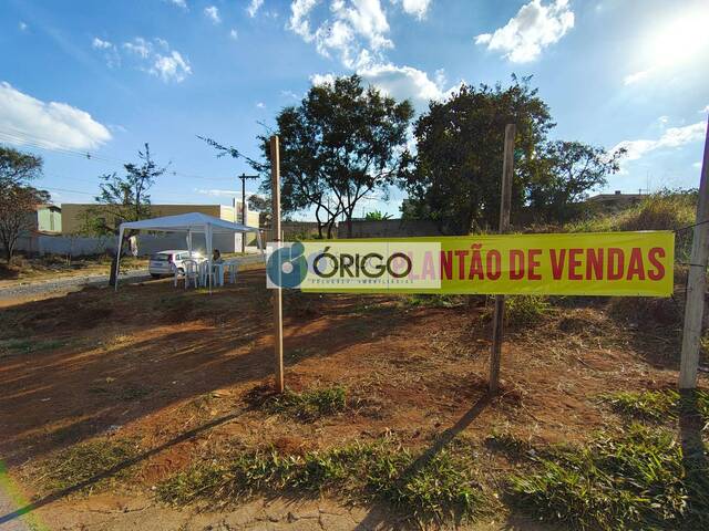 #081115 - Área para Venda em Contagem - MG