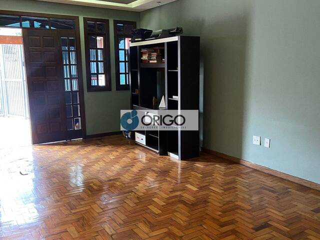 Casa para Venda em Contagem - 5