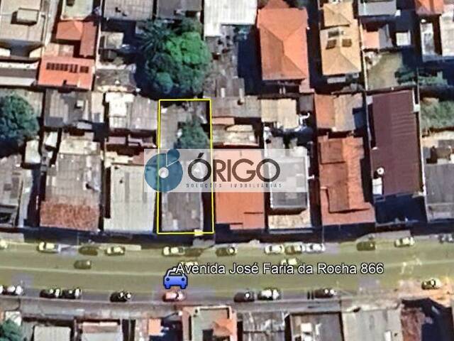 Casa para Venda em Contagem - 4