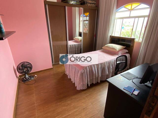 Casa para Venda em Contagem - 5