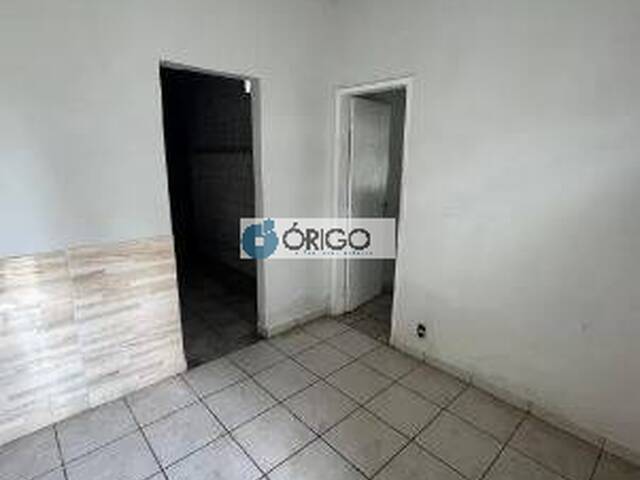 Casa para Venda em Contagem - 4