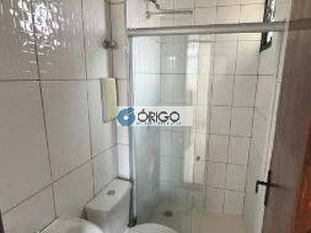 Apartamento para Venda em Contagem - 5
