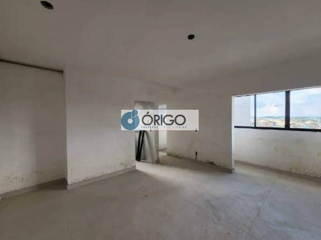 Apartamento para Venda em Contagem - 2