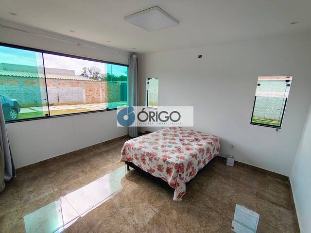 Casa para Venda em Contagem - 4