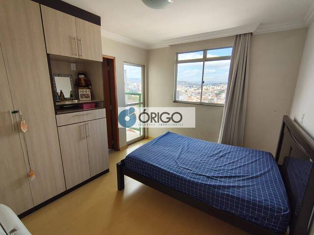 Apartamento para Venda em Contagem - 2