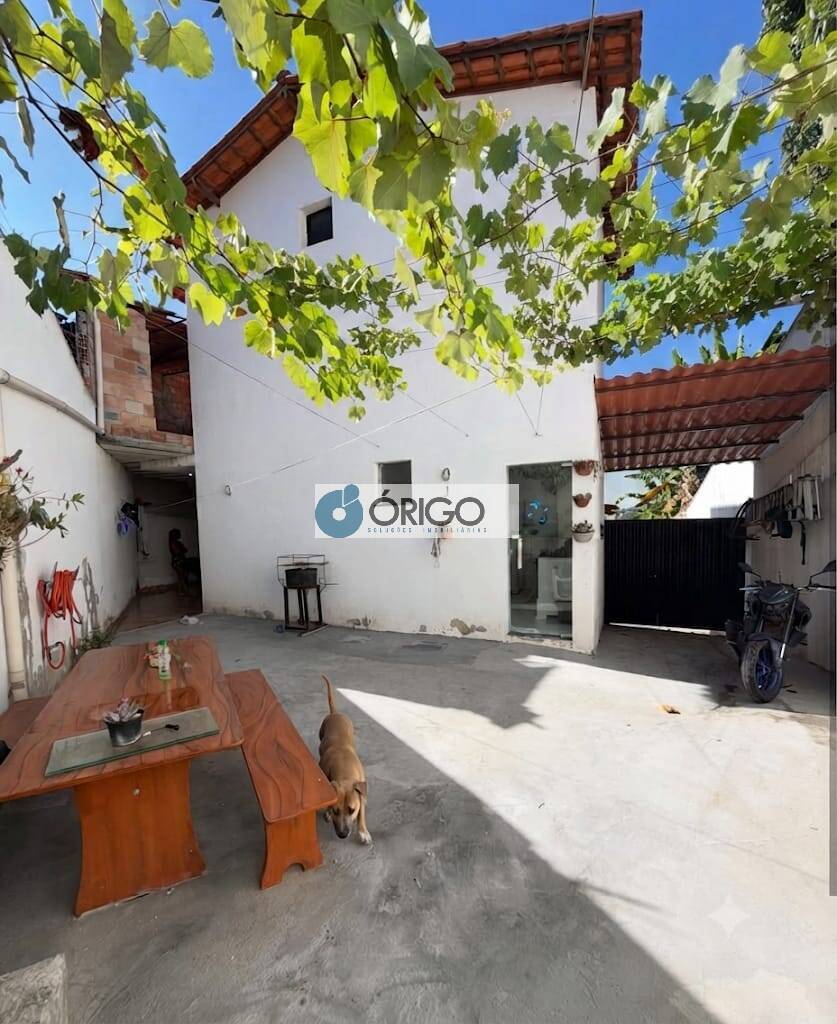 Casa, 2 quartos, 125 m² - Foto 1
