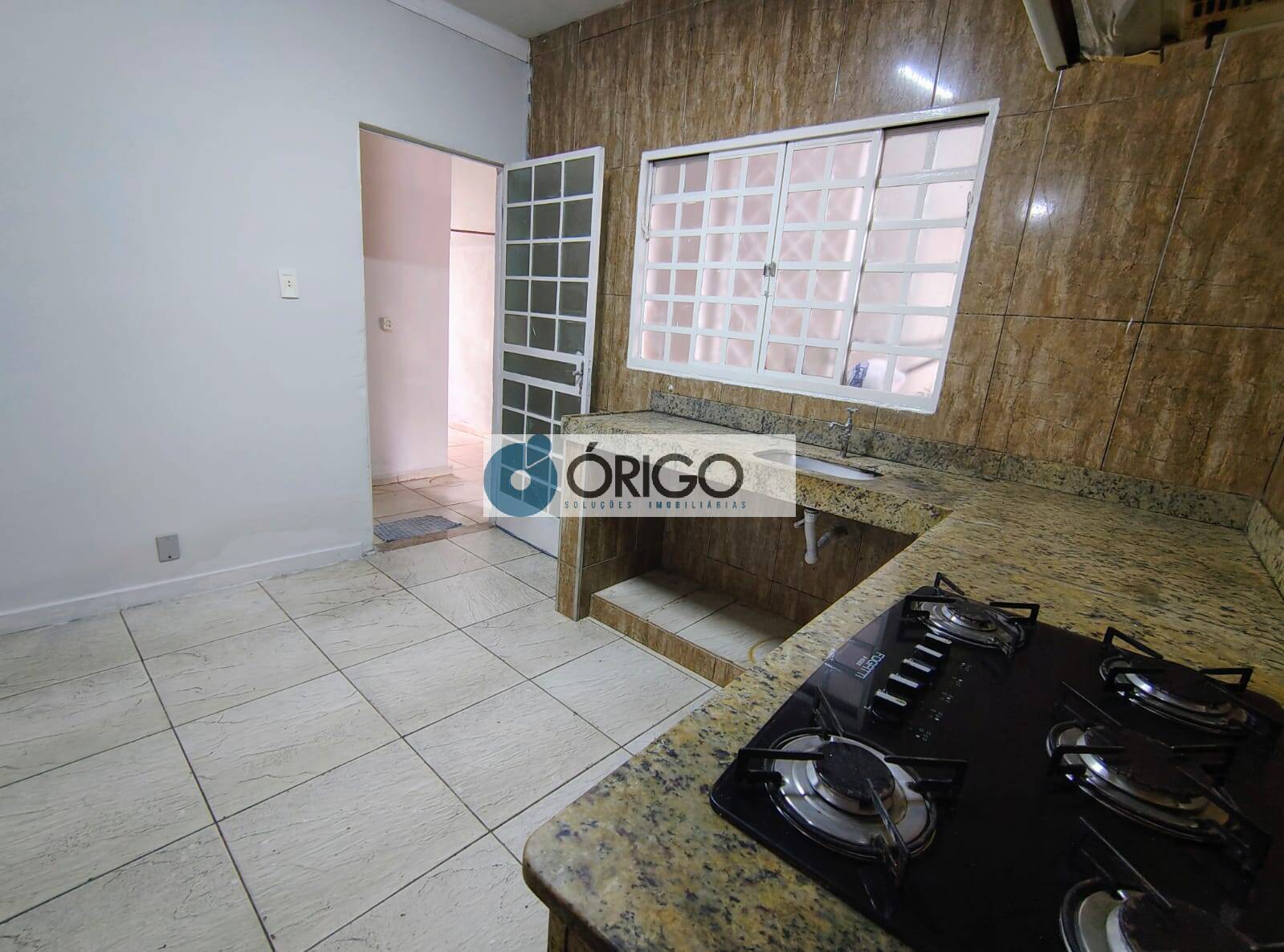 Casa, 2 quartos, 180 m² - Foto 7